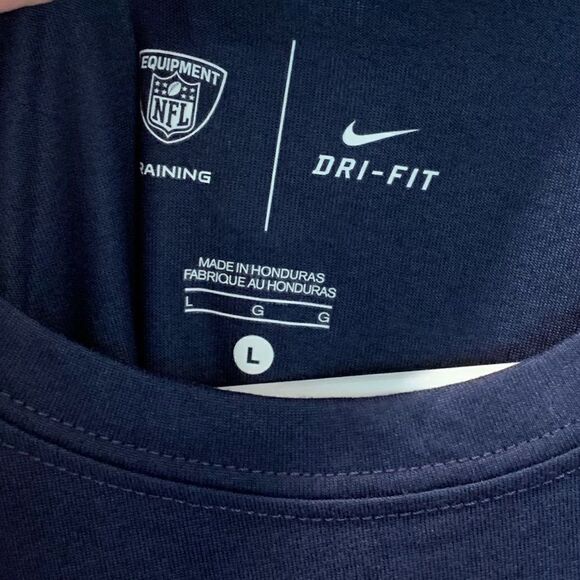 NWT! Large- NFL Denver Bronco, Nike Dri-Fit Shirt - Picture 3 of 4